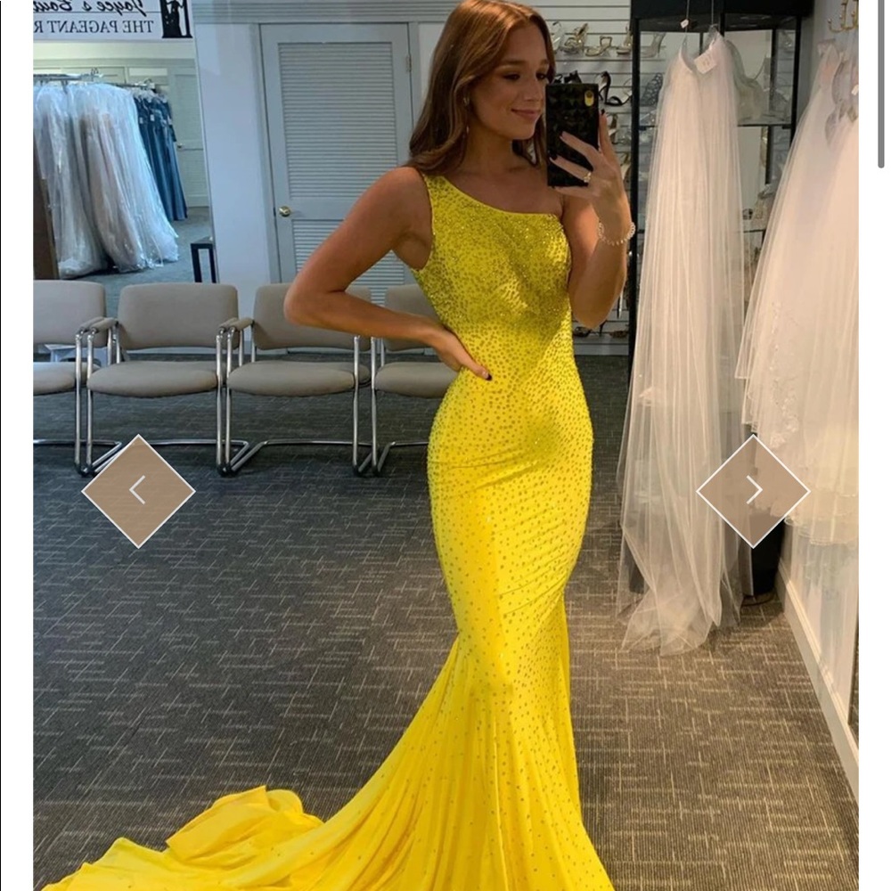 yellow one shoulder prom dress